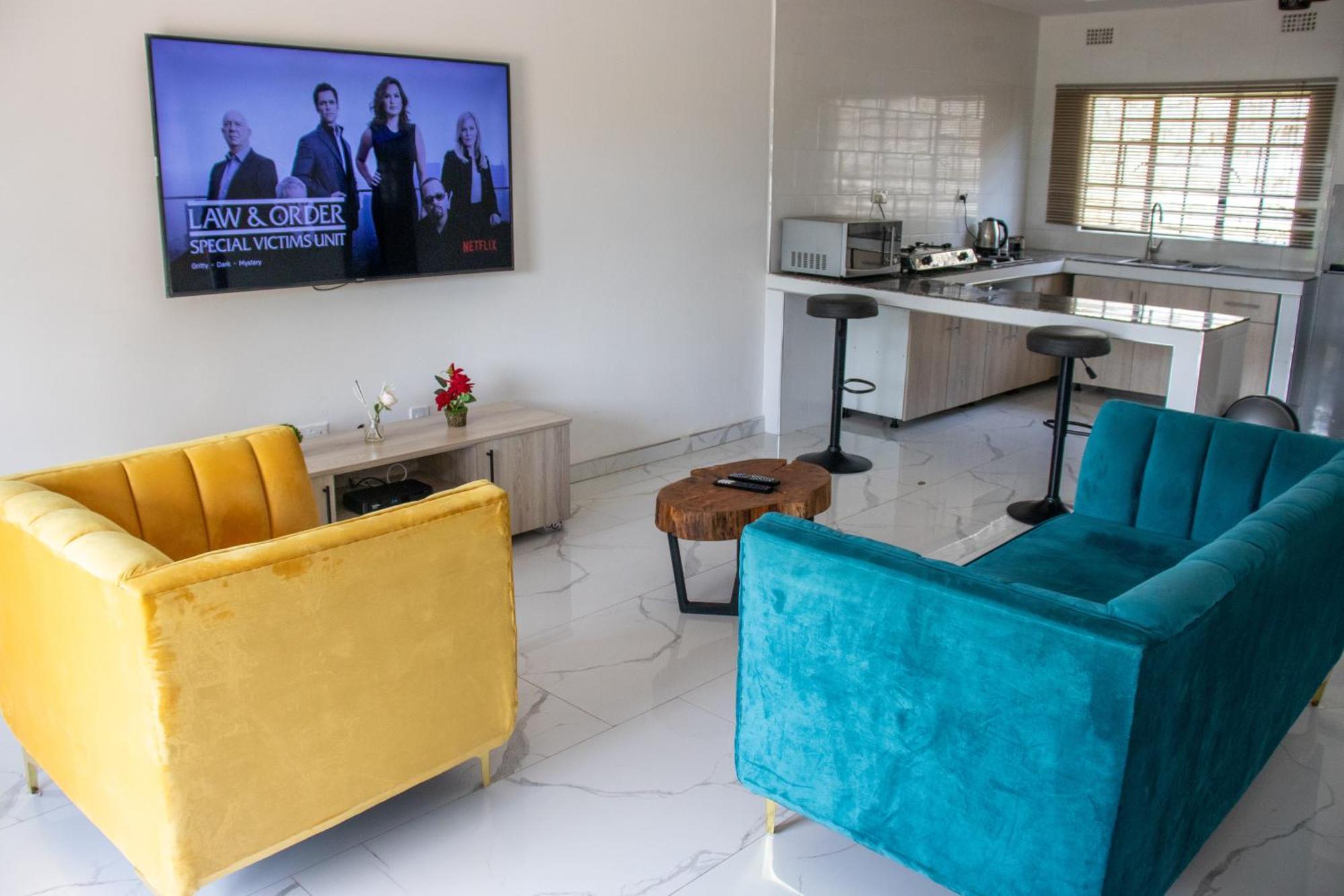 Lowin Suites-One-Bed Apartments Lusaka Esterno foto